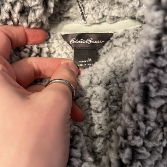 NWOT Eddie Bauer sweater - Picture 2 of 2
